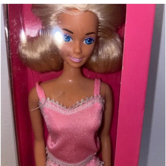 BARBIE - 1989 Vintage ‘Fun to Dress’ Doll - New MIB - Picture 2 of 11